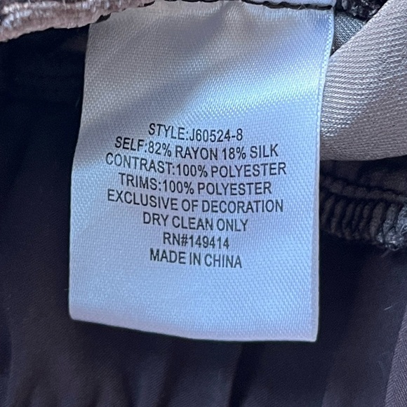 🆕Johnny Was Women's Luciana Brown Velvet Embroidered Floral Wide-Leg Pants Large - Picture 10 of 10